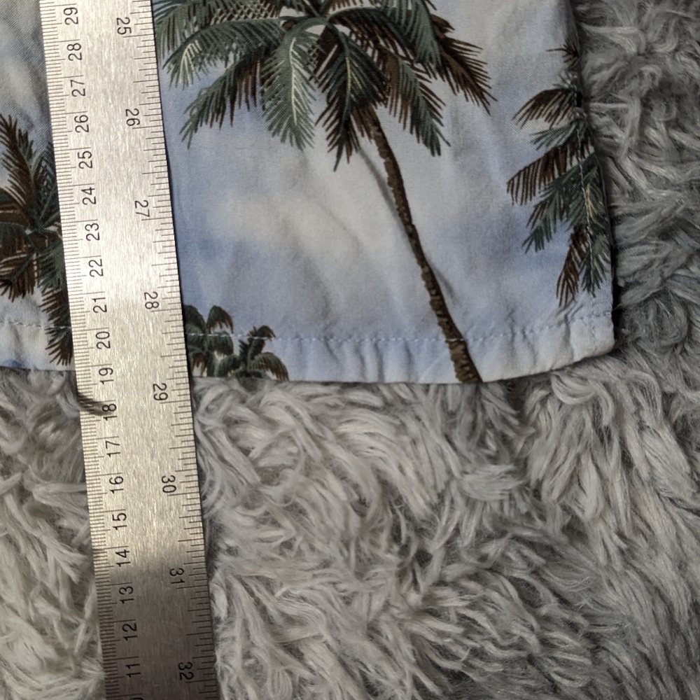 Craft and Borrow Mens Sz LT Hawaiian Shirt Tropical Print Palm Trees Grass Huts - Picture 5 of 6